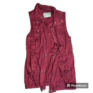 Vanity Maroon Vest